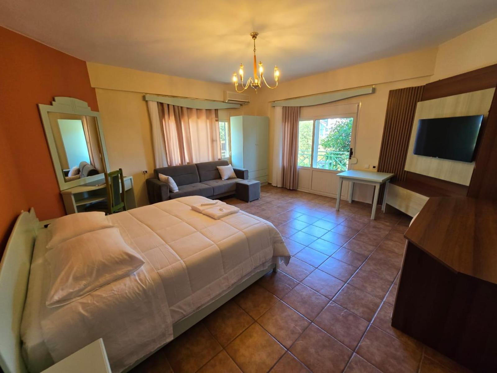 Olivet Hotel Vlorë