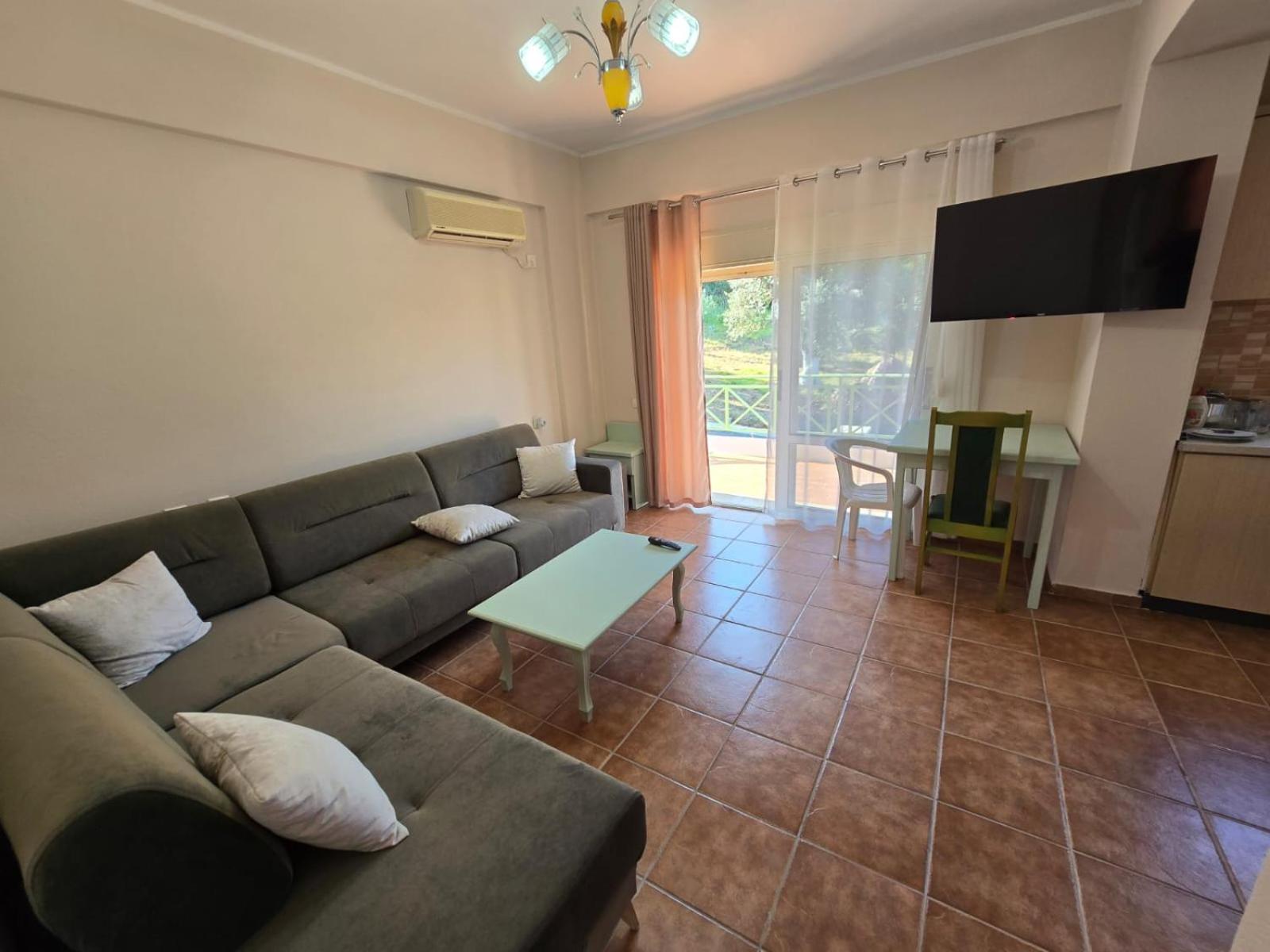 Olivet Hotel Vlorë