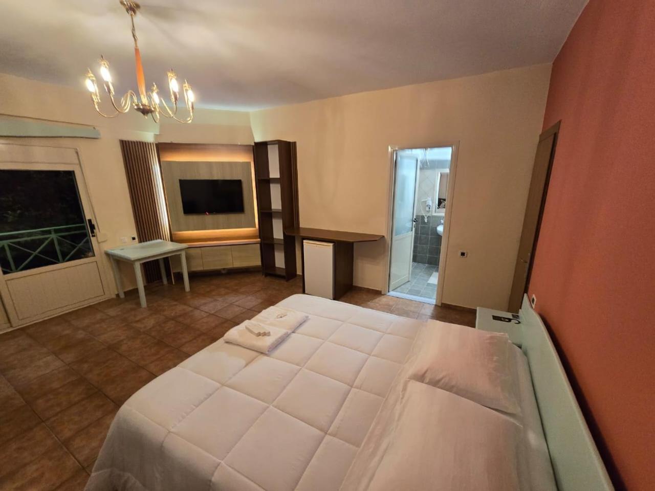 Olivet Hotel